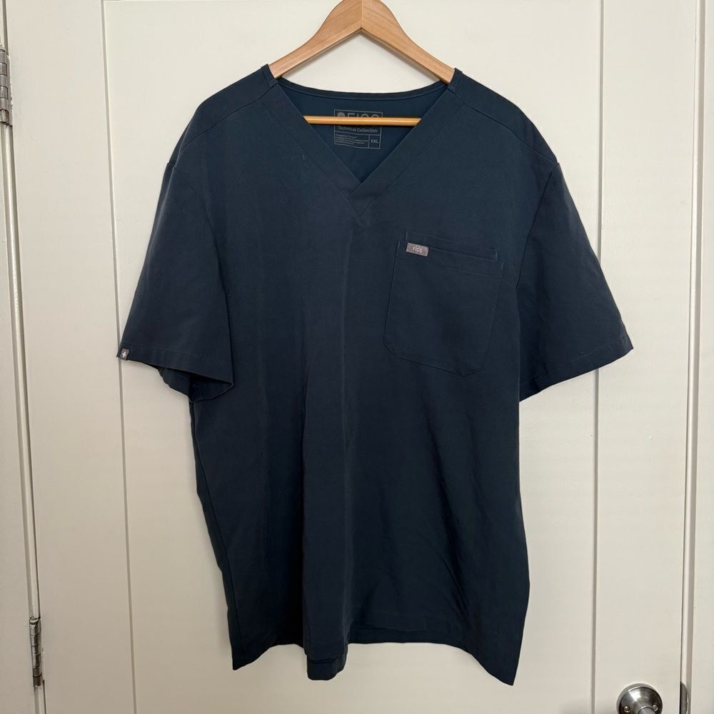 Figs Leon Three-Pocket Scrub Top Mens Sz XXL Dark Harbor Medical